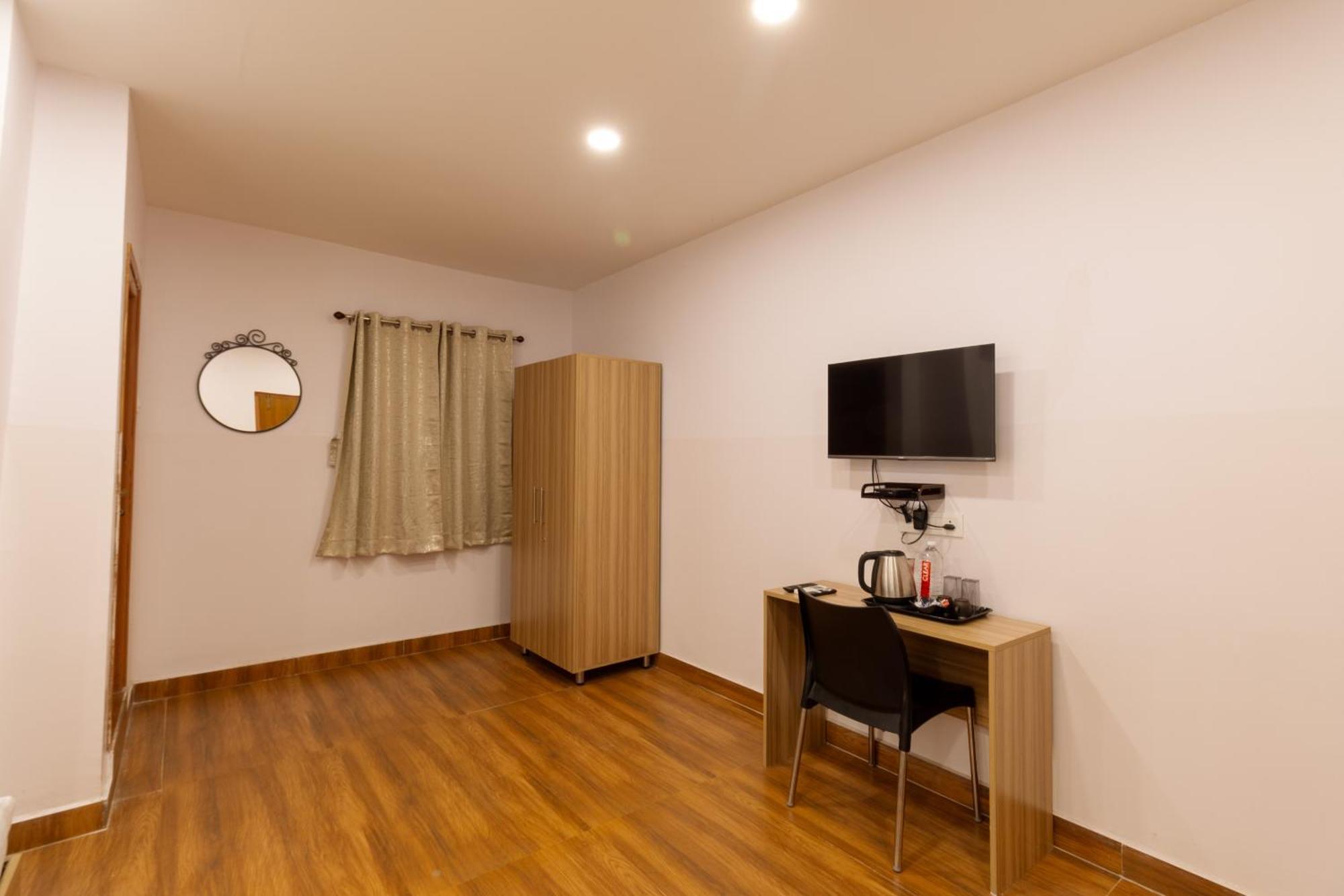 Treebo Seventh Heaven Kukatpally Hyderabad Exterior foto