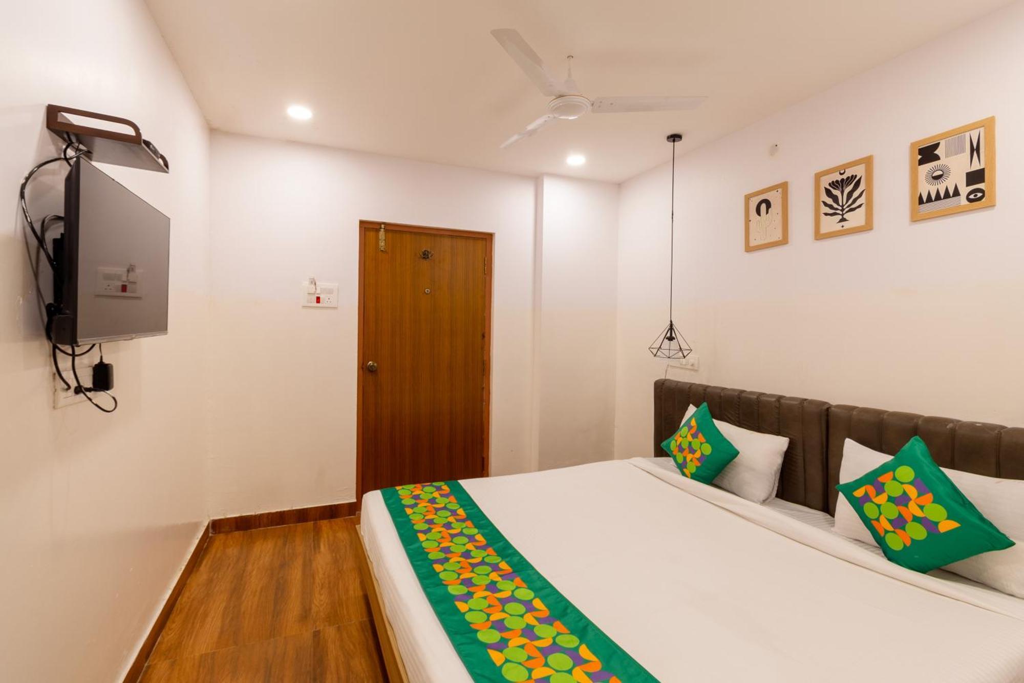 Treebo Seventh Heaven Kukatpally Hyderabad Exterior foto